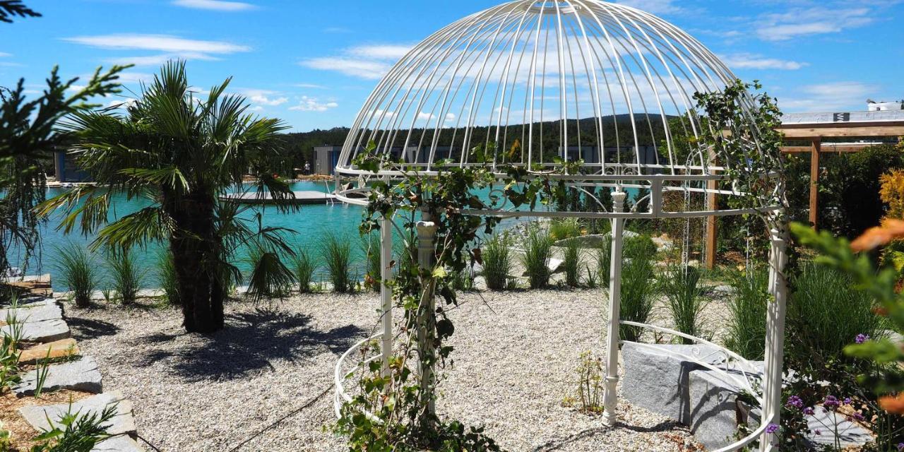Kittenberger Chalets am Gartensee Schiltern bei Langenlois Exterior foto