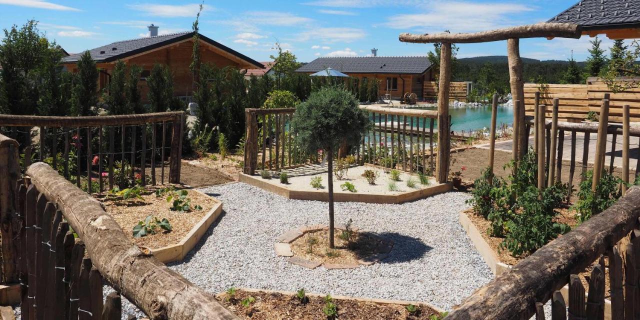 Kittenberger Chalets am Gartensee Schiltern bei Langenlois Exterior foto